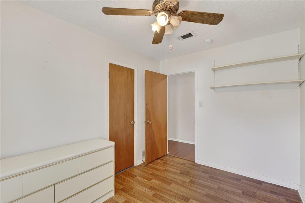 624 N Avenue A Property Photo 15