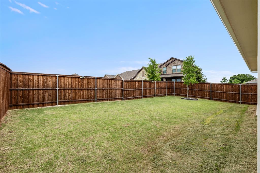 13041 Dawson Drive Property Photo 5