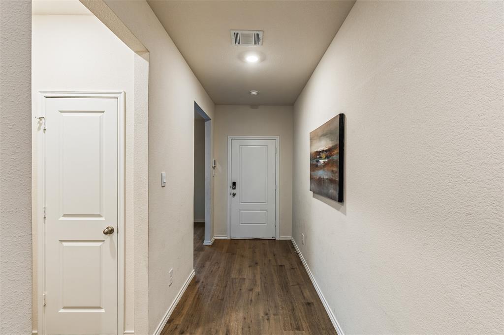 13041 Dawson Drive Property Photo 7