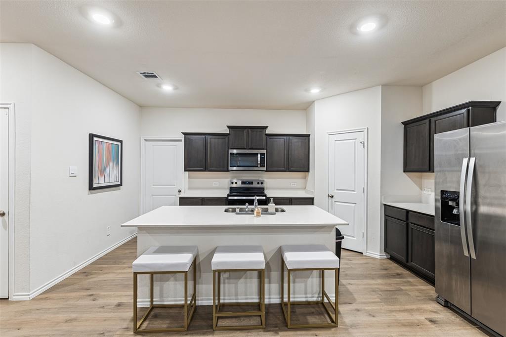 13041 Dawson Drive Property Photo 10