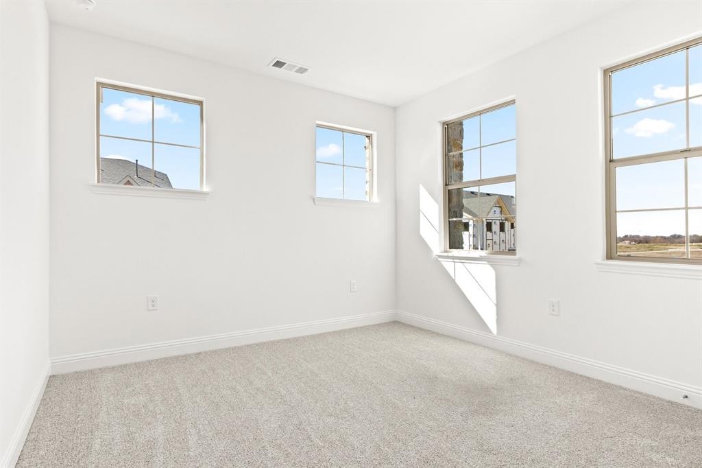 1200 Armstrong Property Photo 25