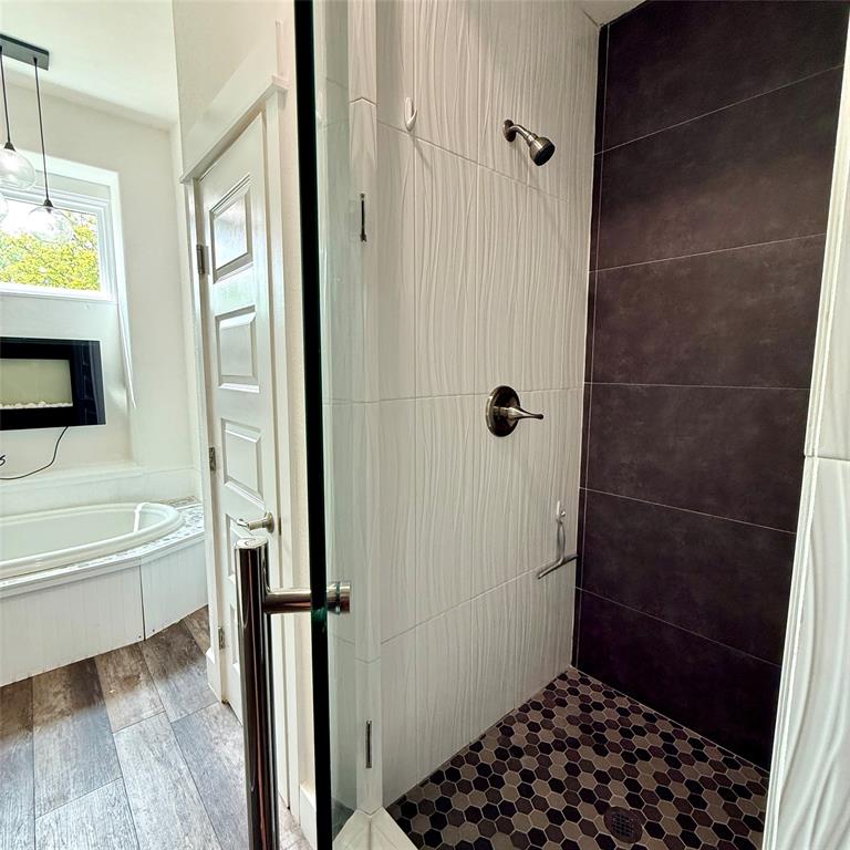 633 Rose Garden Drive 3 Property Photo 11