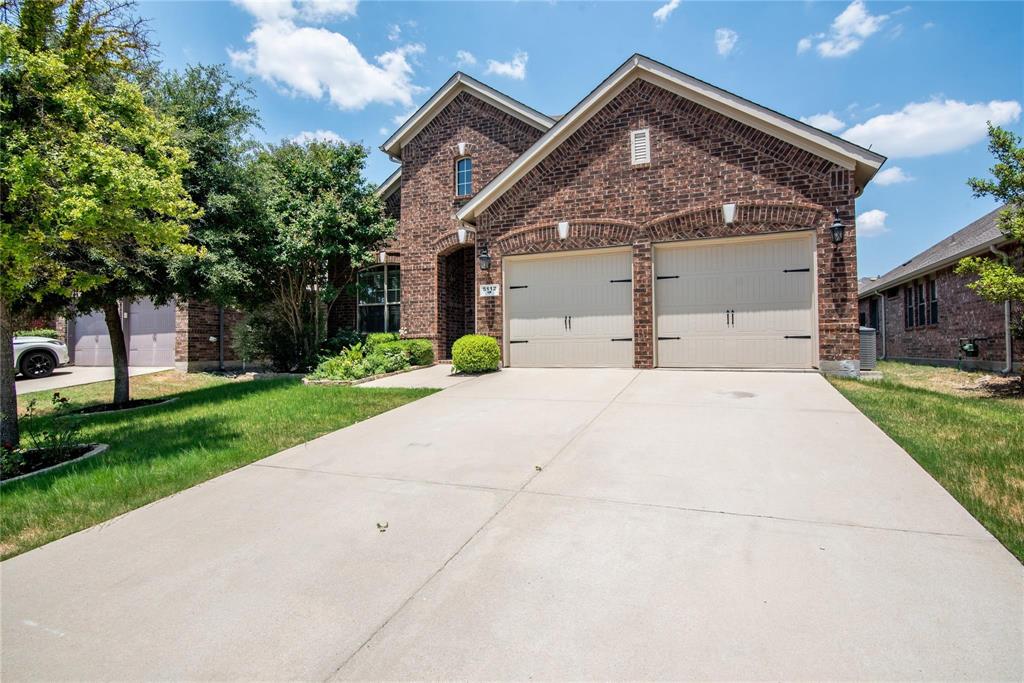 5112 Sweetgum Court Property Photo 2