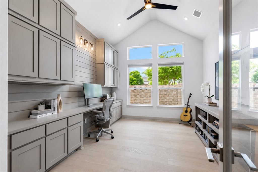 6252 Rocca Valle Drive Property Photo 15
