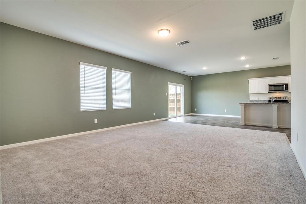 731 Yorkshire Drive Property Photo 23