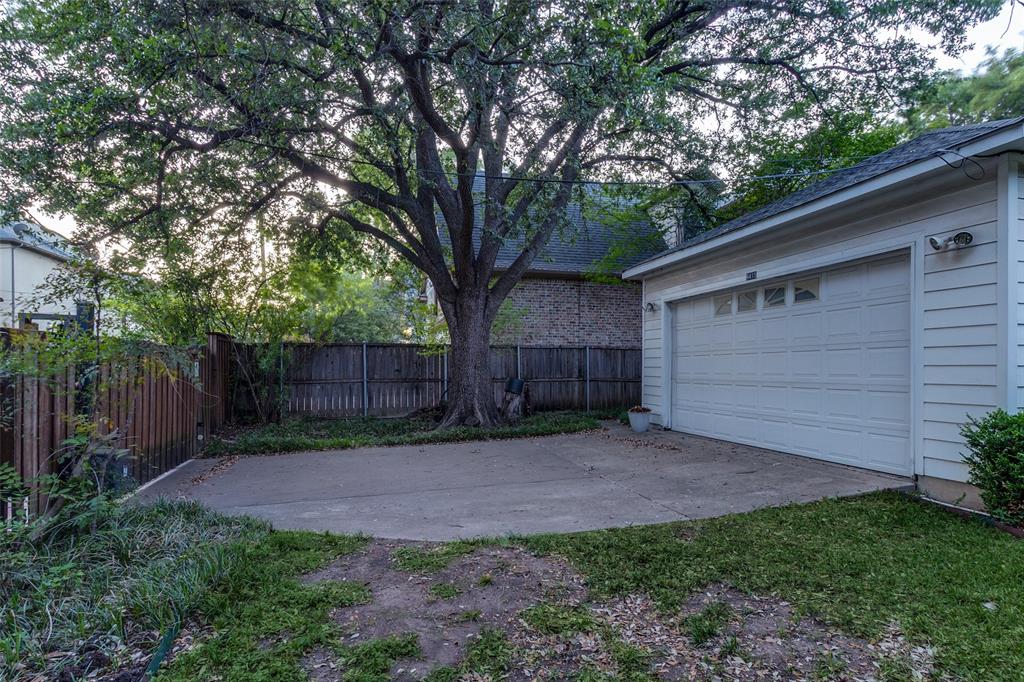 4415 Druid Lane Property Photo 4