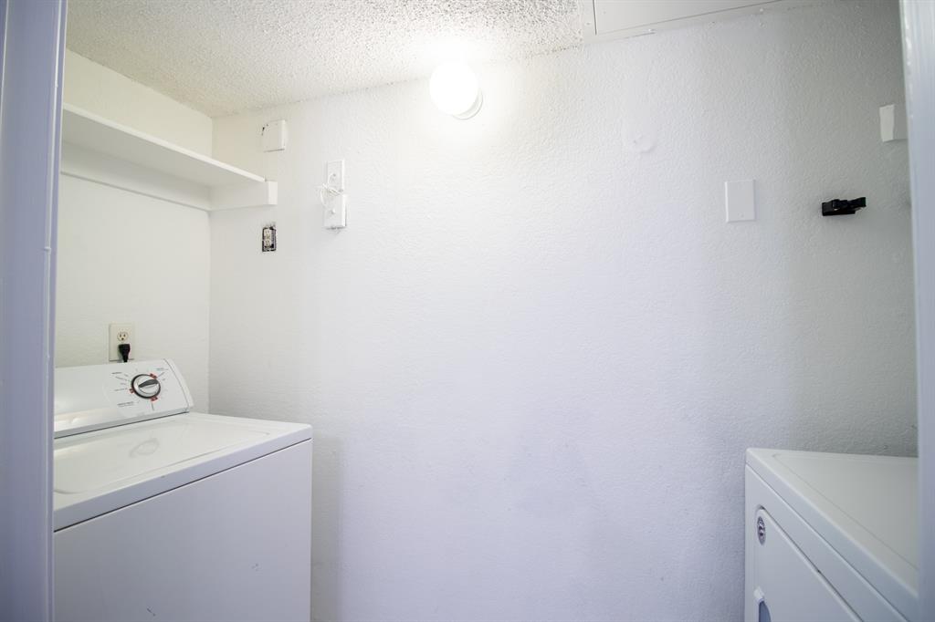 4777 Cedar Springs Road 4d Property Photo 17