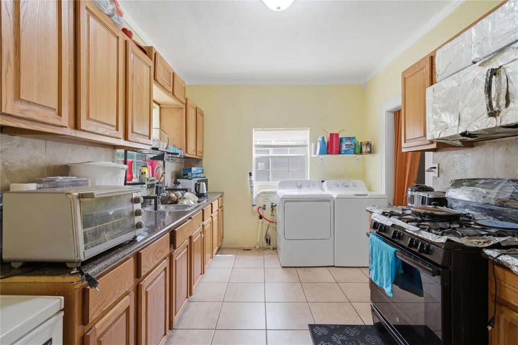 2719-2721 Parrott Avenue Property Photo 11