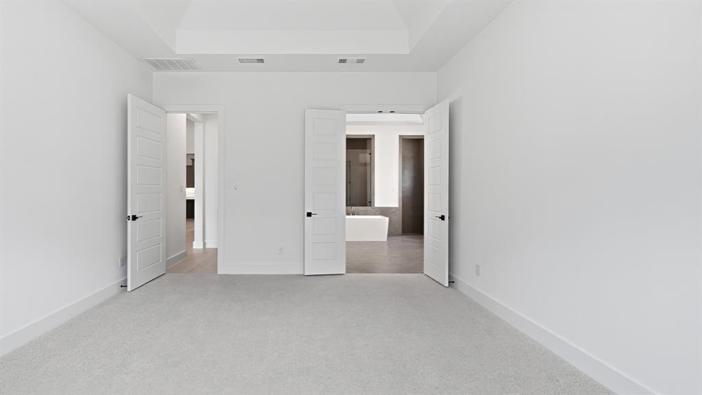 1944 Lowland Drive Property Photo 12