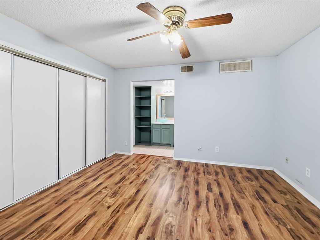 9835 Walnut Street 208 Property Photo 4