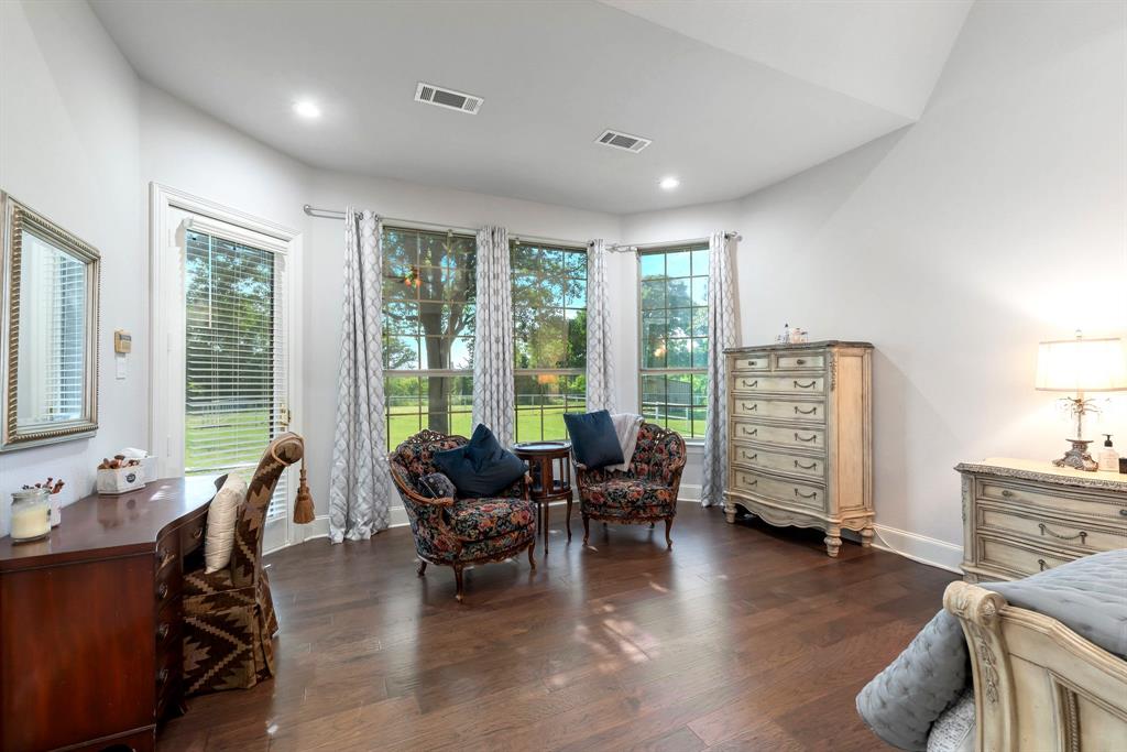 7583 Mountain View Road Property Photo 15
