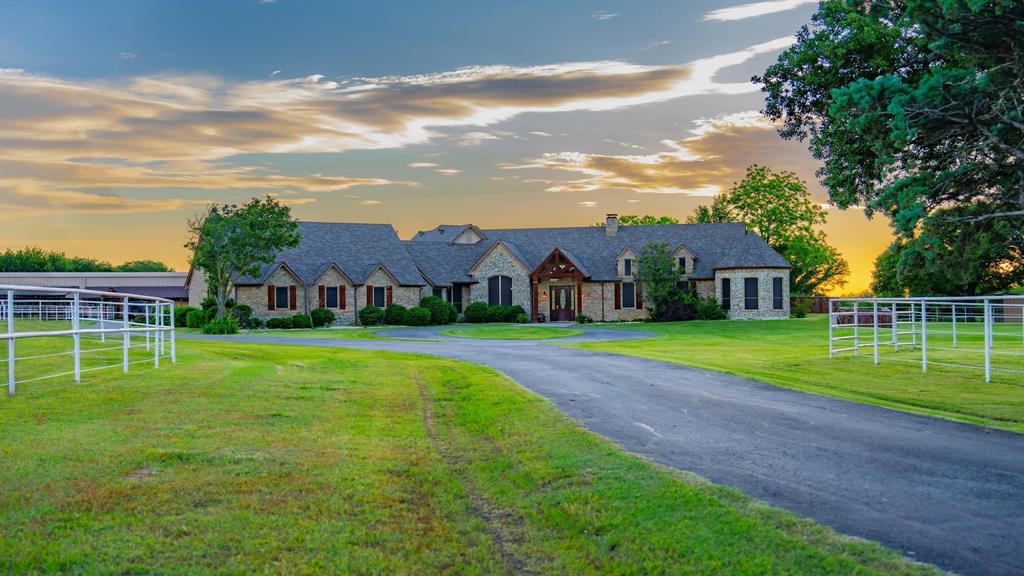 7583 Mountain View Road Property Photo 32