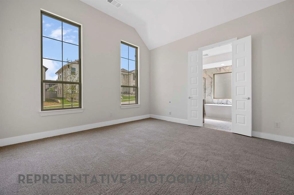 1653 Cornwall Avenue Property Photo 9