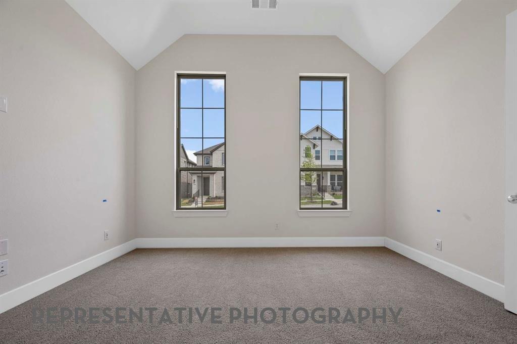 1653 Cornwall Avenue Property Photo 10