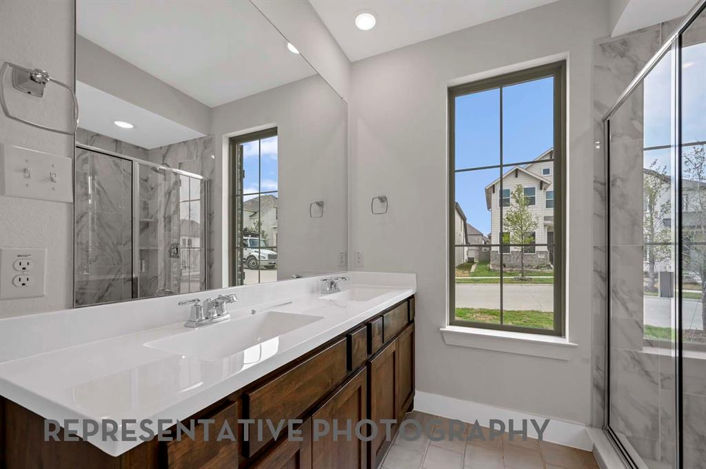 1653 Cornwall Avenue Property Photo 11
