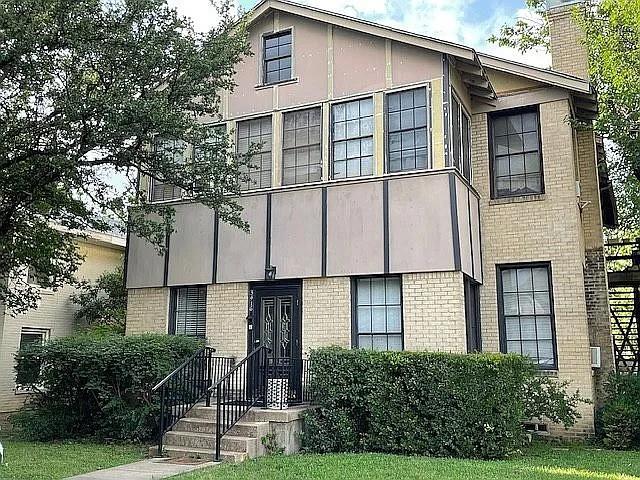 3416 Granada Avenue Property Photo 1