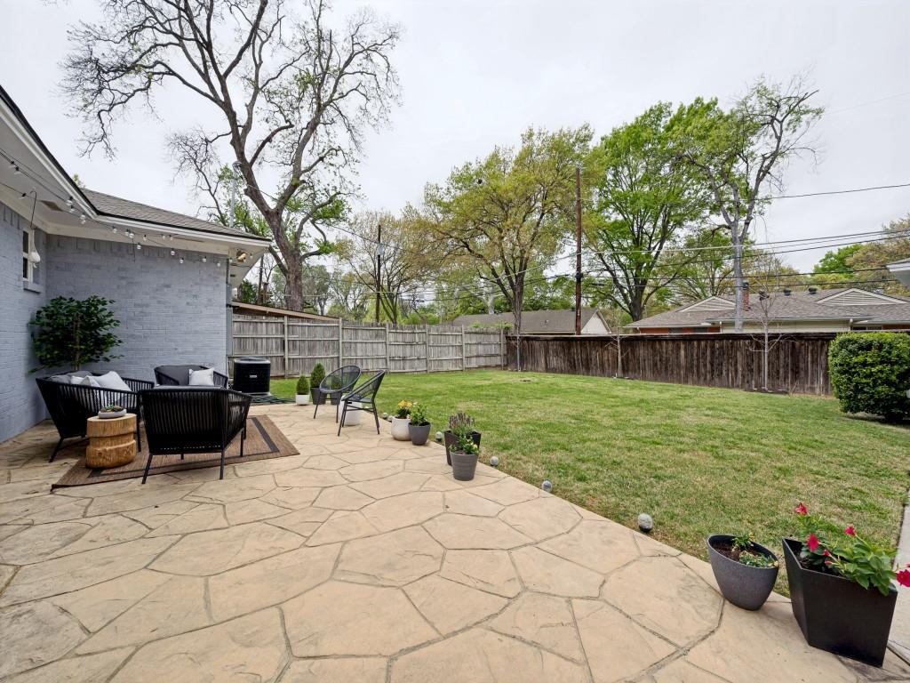 10521 Evangeline Way Property Photo 23