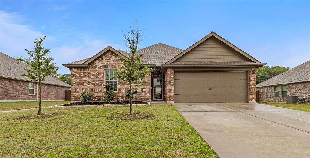 1818 Pecan Valley Drive Property Photo 1