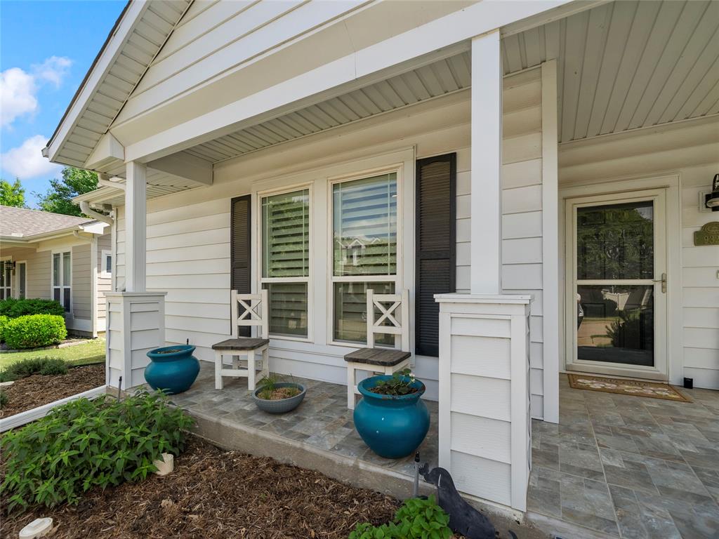 9324 Masse Court Property Photo 3