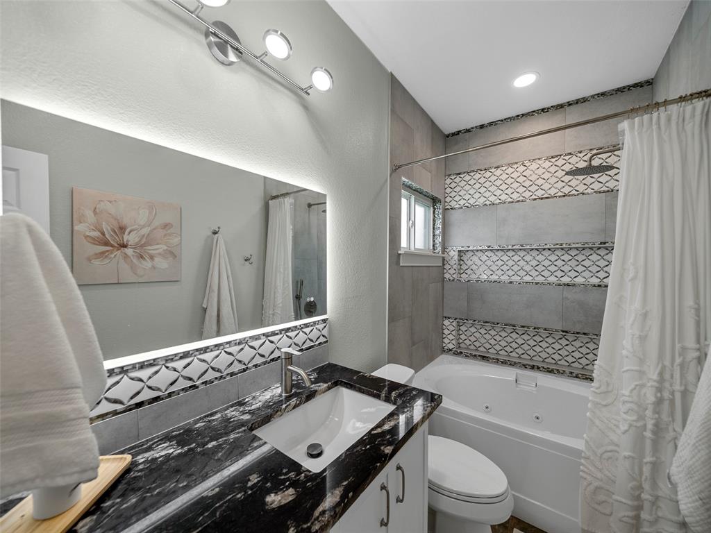 9324 Masse Court Property Photo 12