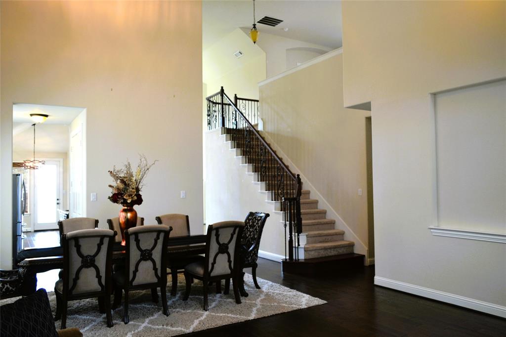302 Daylily Drive Property Photo 6