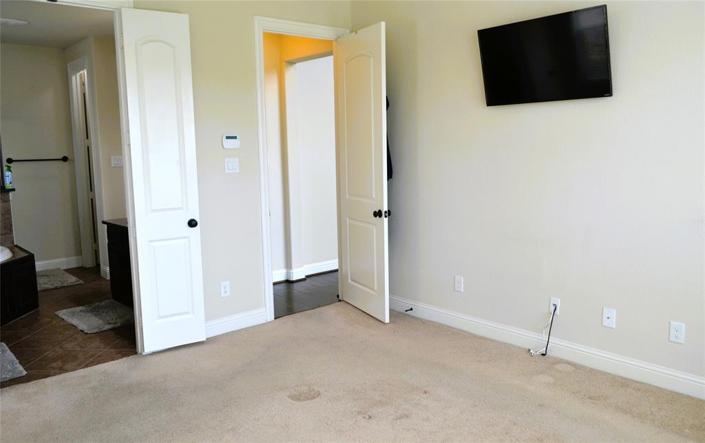 302 Daylily Drive Property Photo 25