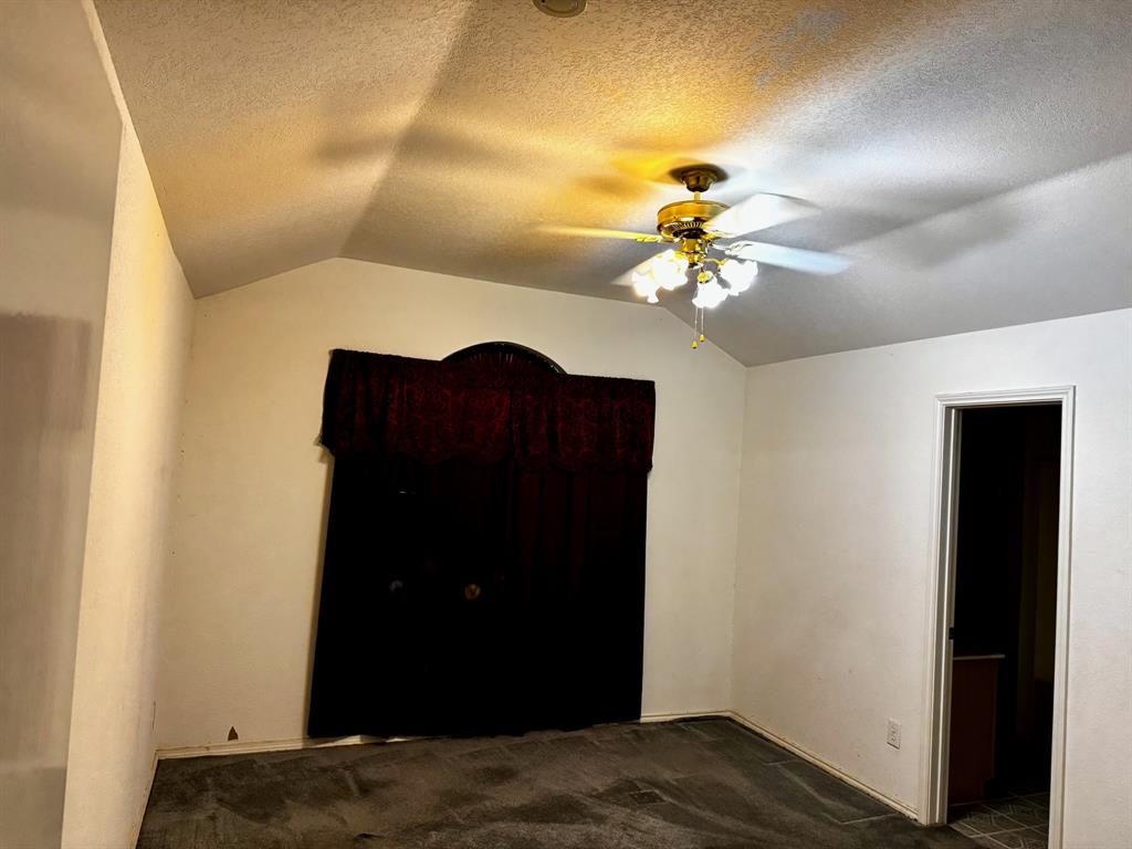2836 Saint Johns Avenue Property Photo 9