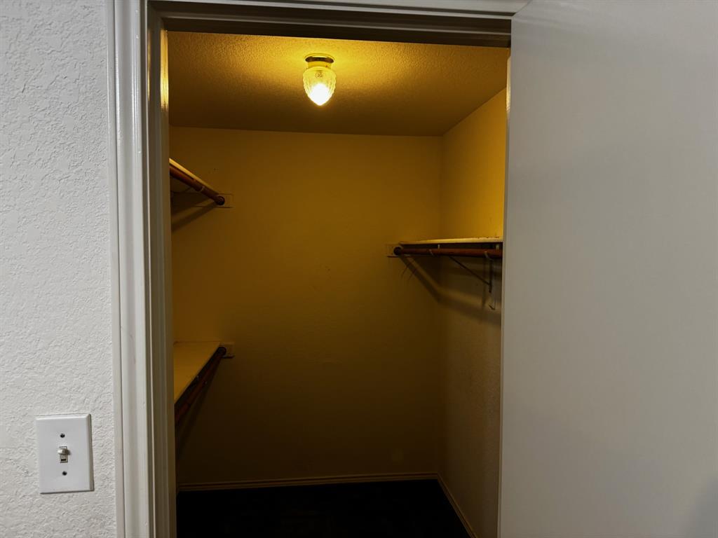 2836 Saint Johns Avenue Property Photo 12