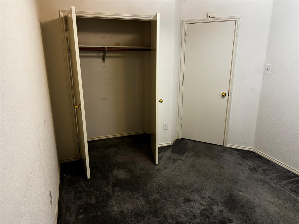 2836 Saint Johns Avenue Property Photo 14