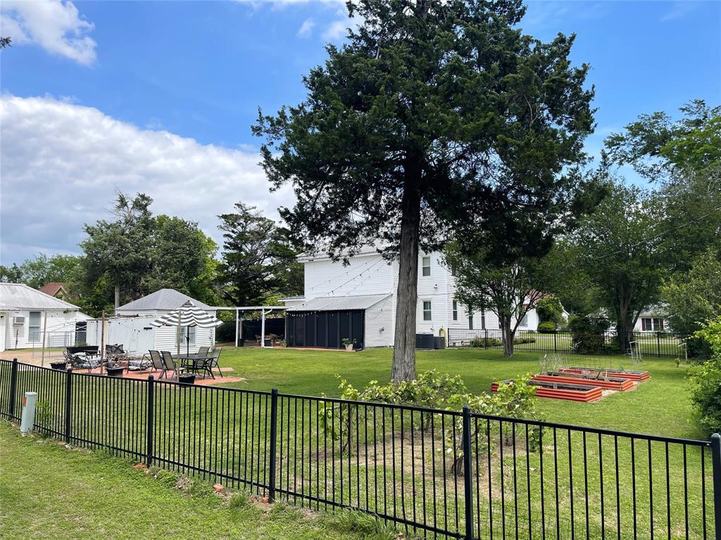 702 S 9th Avenue Property Photo 35