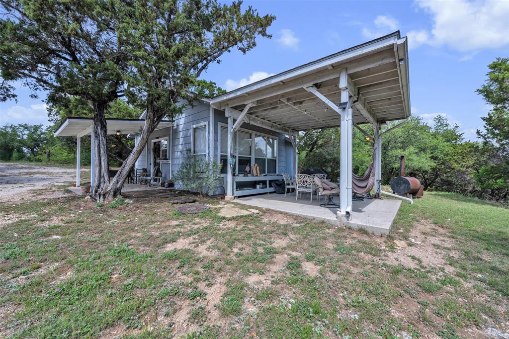 1037 County Road 1190 Property Photo 7
