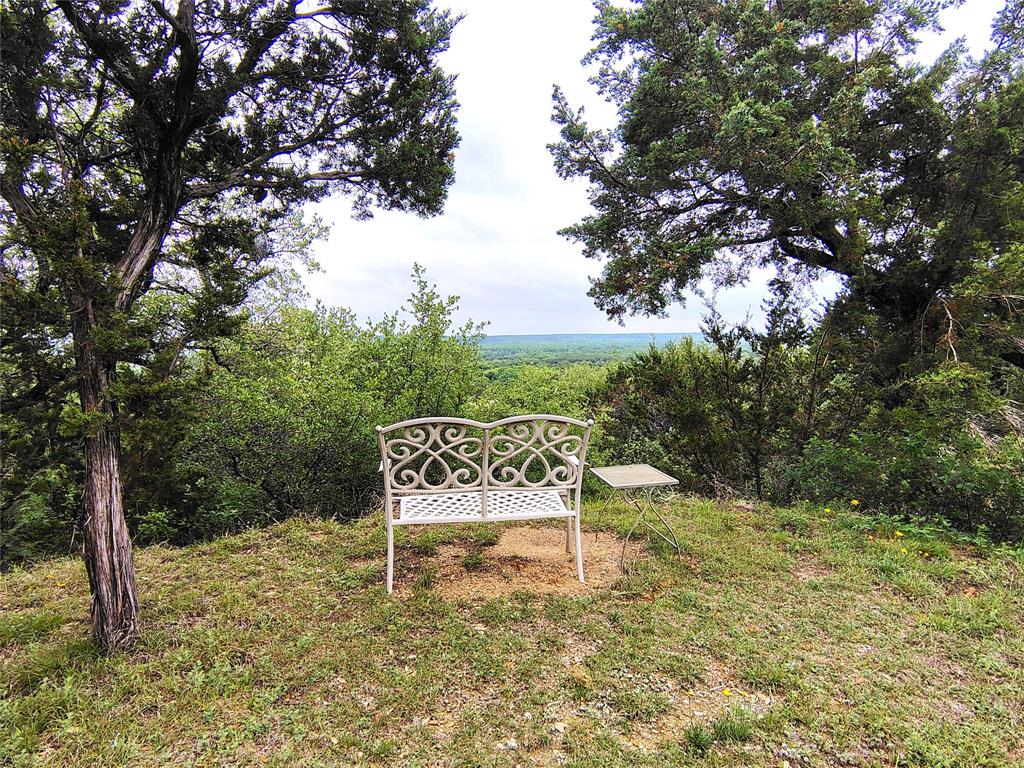 1037 County Road 1190 Property Photo 9