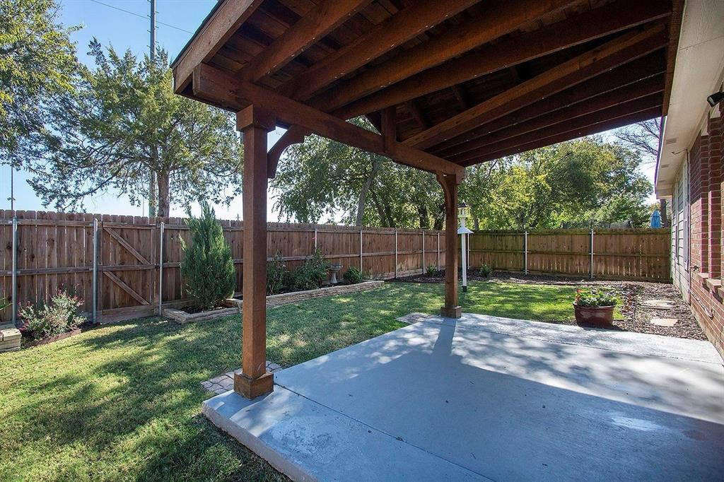406 Leameadow Drive Property Photo 19