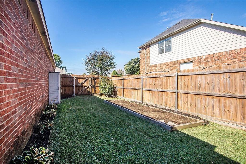 406 Leameadow Drive Property Photo 20