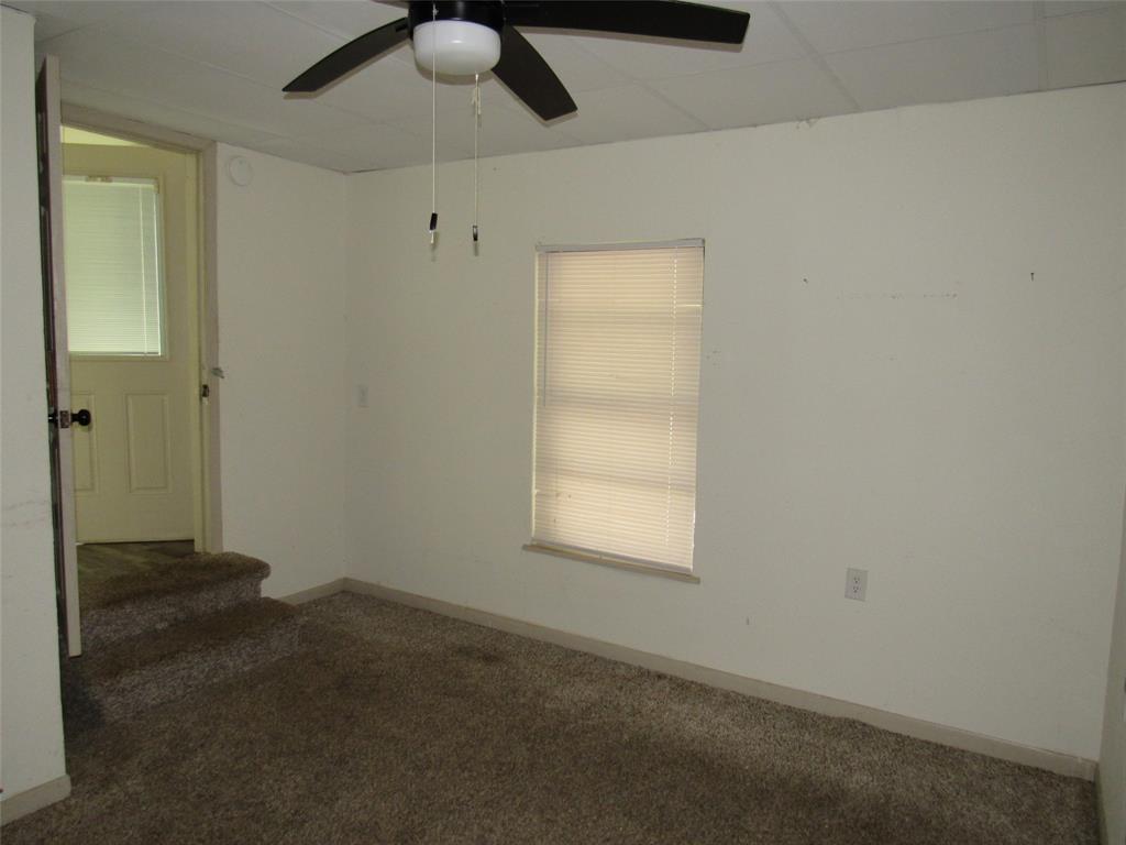 218 N Pearl Street Property Photo 6