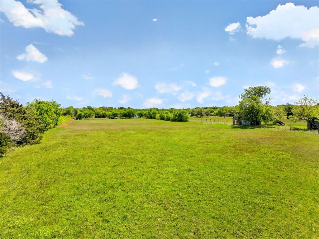 858 County Road 1006 Property Photo 24