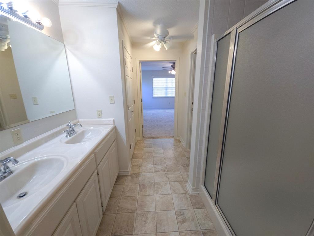 1394 Fm 3343 Property Photo 5