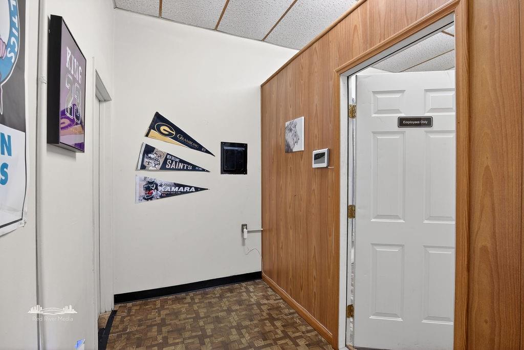 709 W 70th Street Property Photo 27