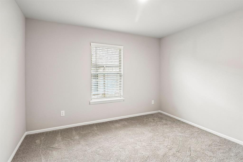 727 Grand Dale Drive Property Photo 11