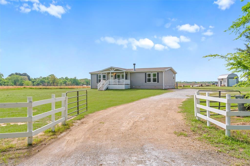 850 County Road 4740 Property Photo 1