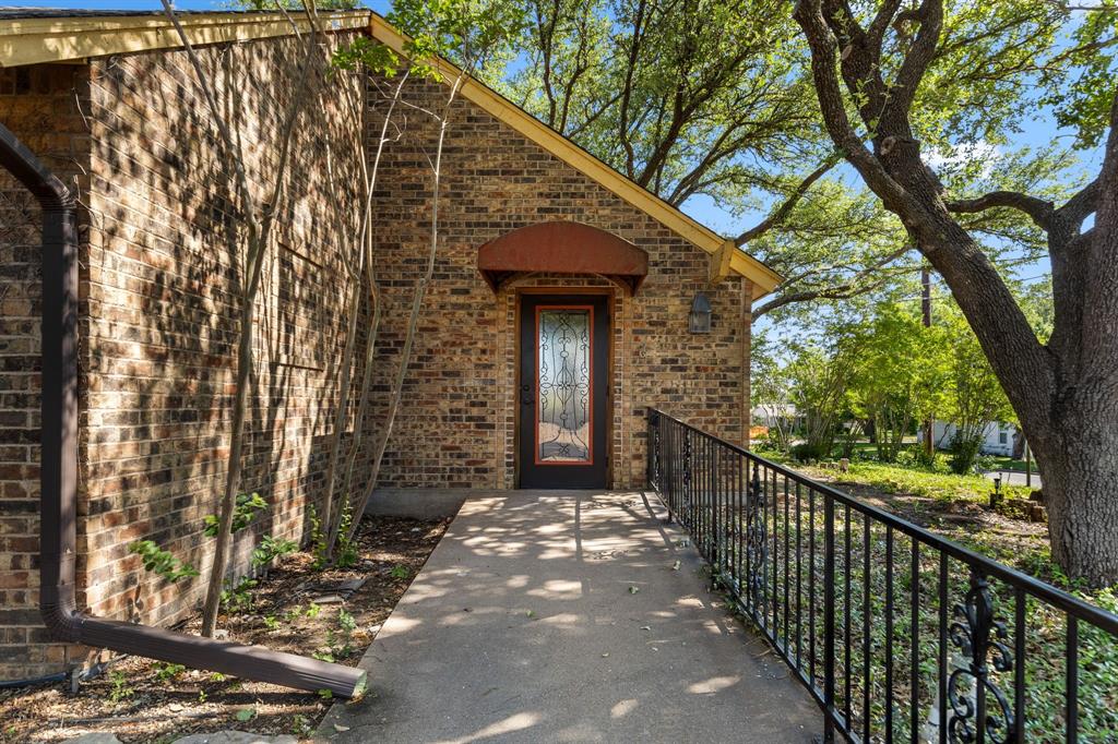 1317 East Property Photo 5