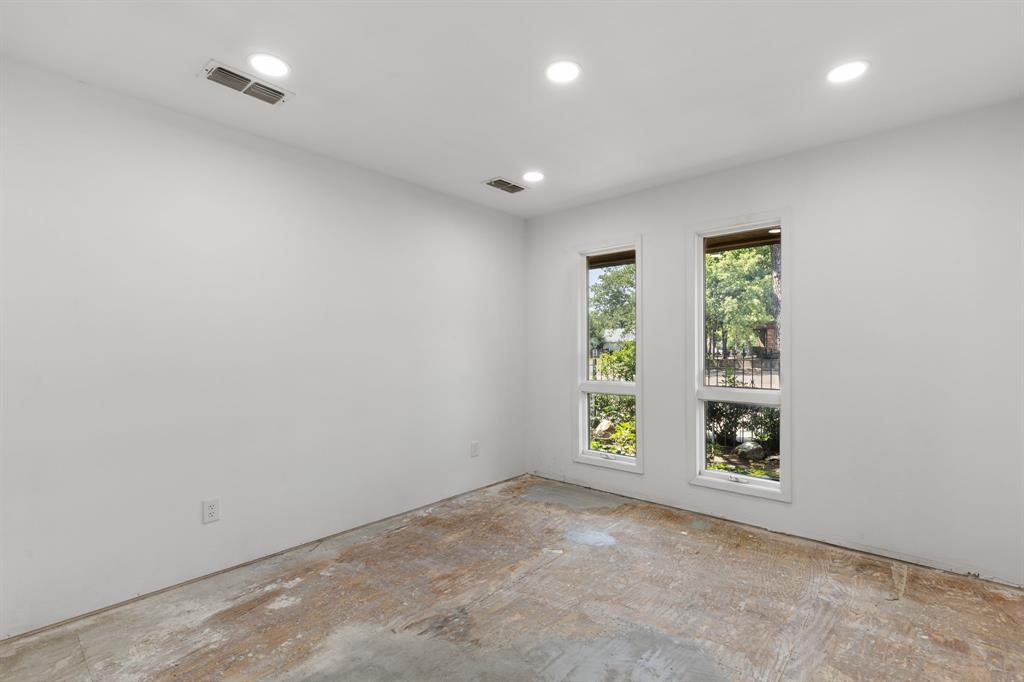 1317 East Property Photo 31