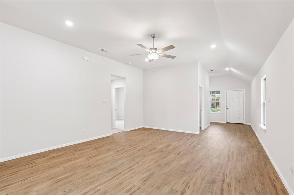 440 Silent Pond Park Property Photo 6