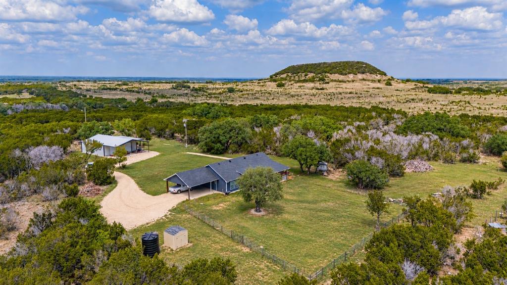 1260 Private Road 1656 Property Photo 1