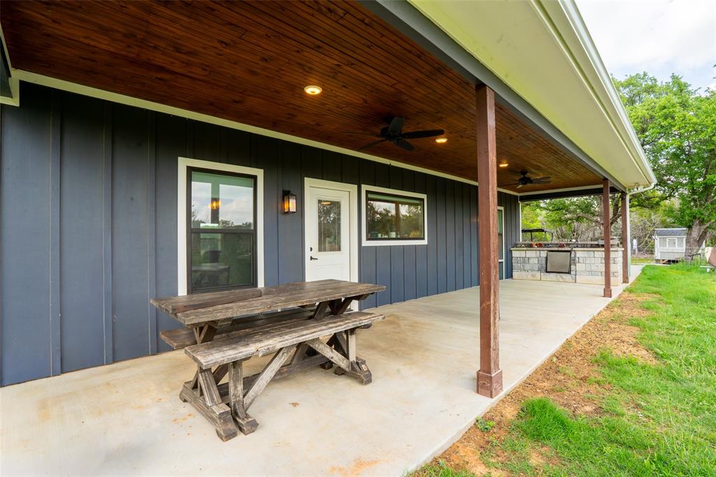 1260 Private Road 1656 Property Photo 26