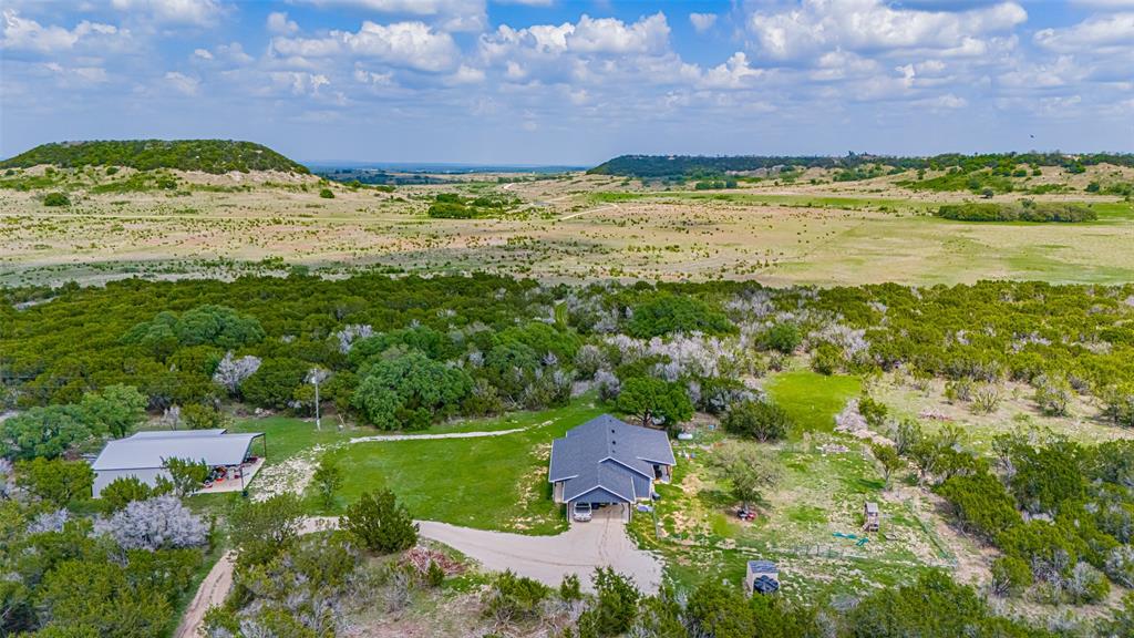1260 Private Road 1656 Property Photo 35
