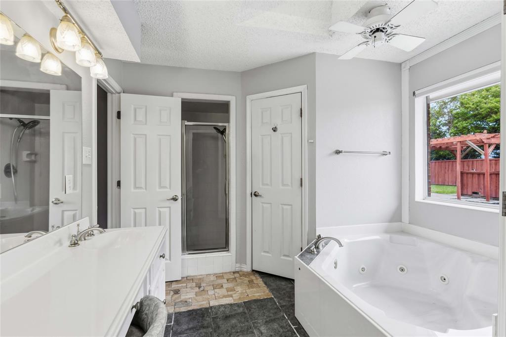 200 Sunny Crest Drive Property Photo 18