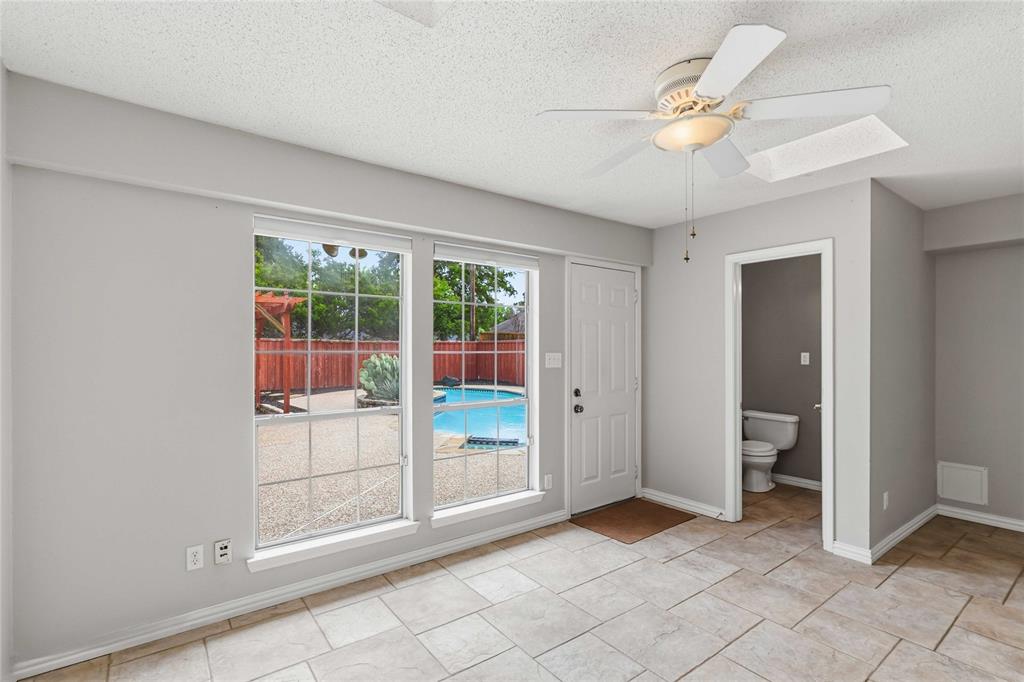 200 Sunny Crest Drive Property Photo 21