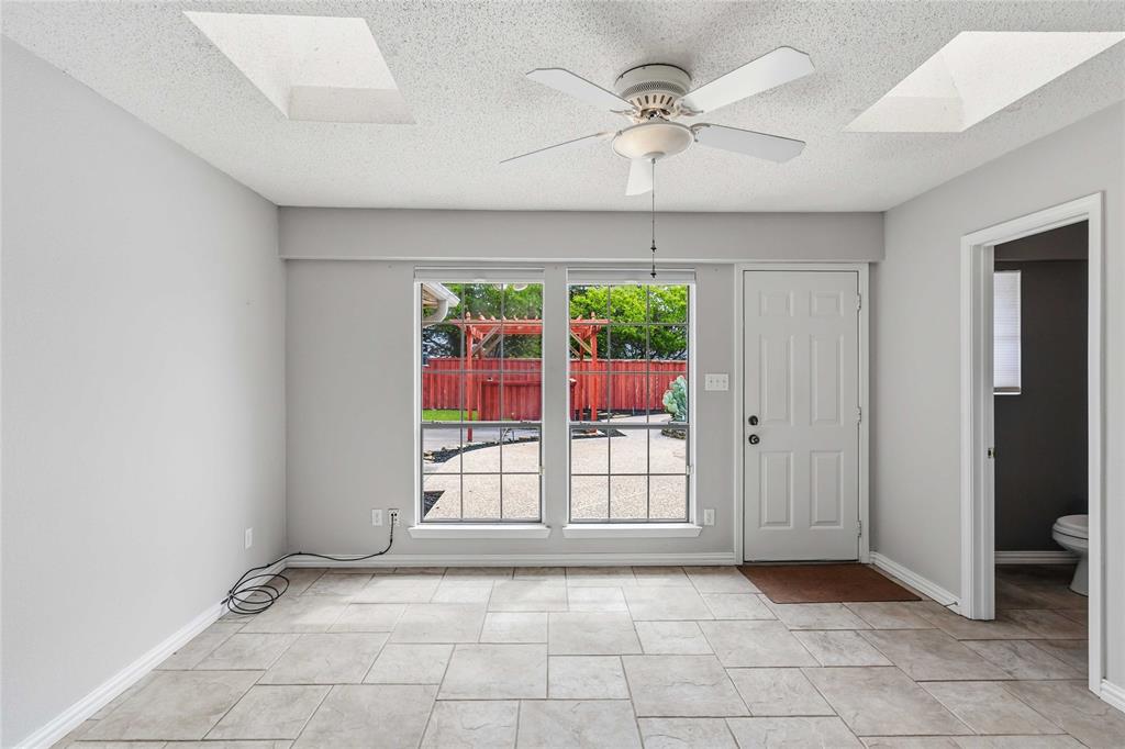 200 Sunny Crest Drive Property Photo 22