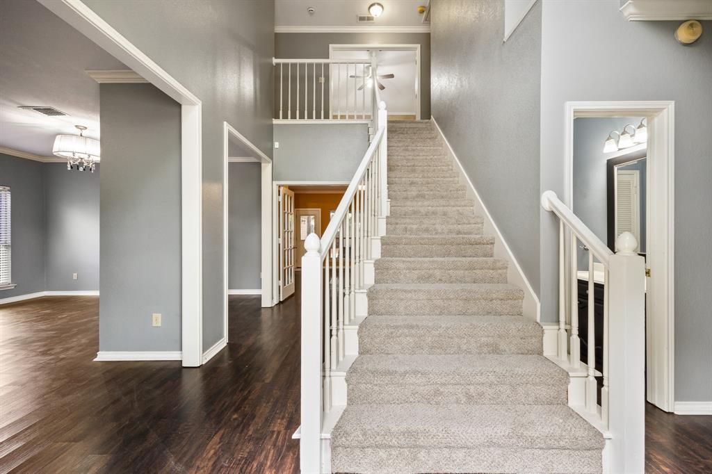 9209 Chimneywood Drive Property Photo 6